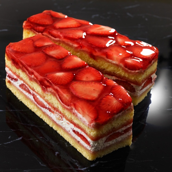 赤いショートケーキは ラ クレマンティーヌのブログ